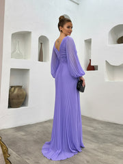 A Line/Princess Long Sleeve Pleated Floor-Length Prom Dresses with Appliques