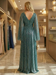 A Line/Princess V Neck Long Sleeve Mother of the Bride Dresses With Pleats