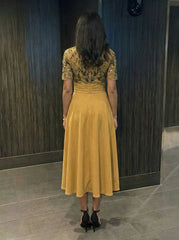 A-Line Midi-Length Satin Short Sleeves Evening Dresses Asymmetrical Neck Formal Gowns with Sequin Embroidery