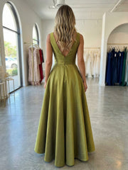 A-Line Satin Floor-Length Deep V-Neck Mother of the Bride & Groom Dresses with Belt