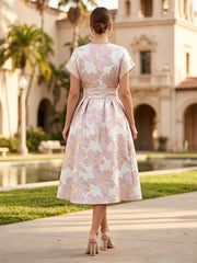 A-Line/Princess Jacquard Scoop Neck Tea-Length Cocktail Dresses